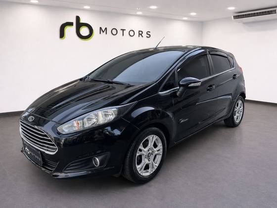 FORD FIESTA 1.6 SE HATCH 16V FLEX 4P MANUAL